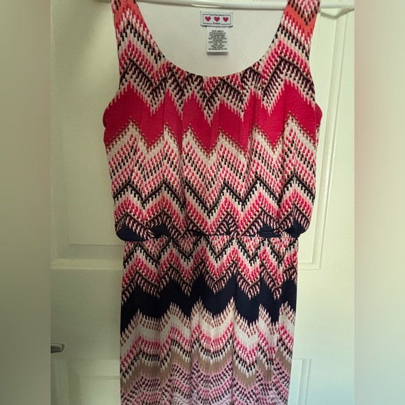 Three Pink Hearts Maxi Dress - Picture 4 of 5